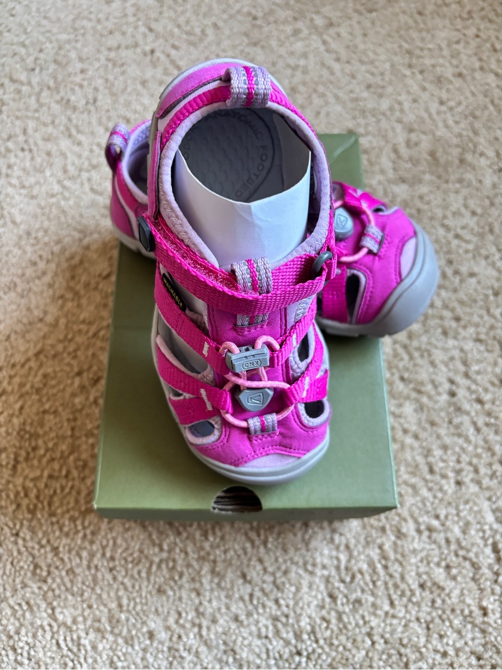 🩷☀️ KEEN Seacamp II CNX Sandal Kids - Size 11
